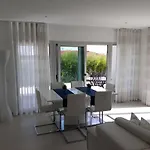 Silver Coast Apartment